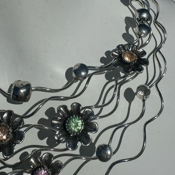 Rare VTG Flower Statement Bib Necklace - Picture 5 of 6